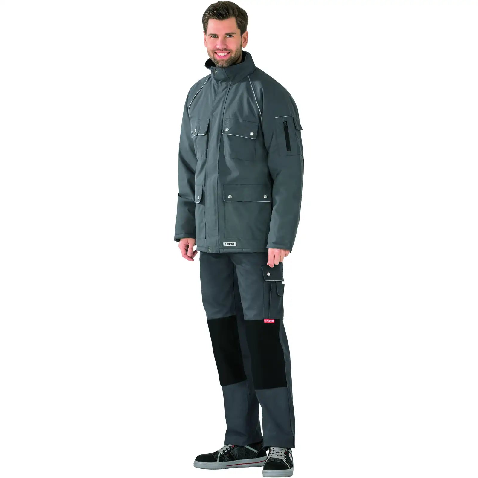 Planam Canvas 320 Winterparka grau/schwarz 4XL grau/schwarz - Produktbild mit Model