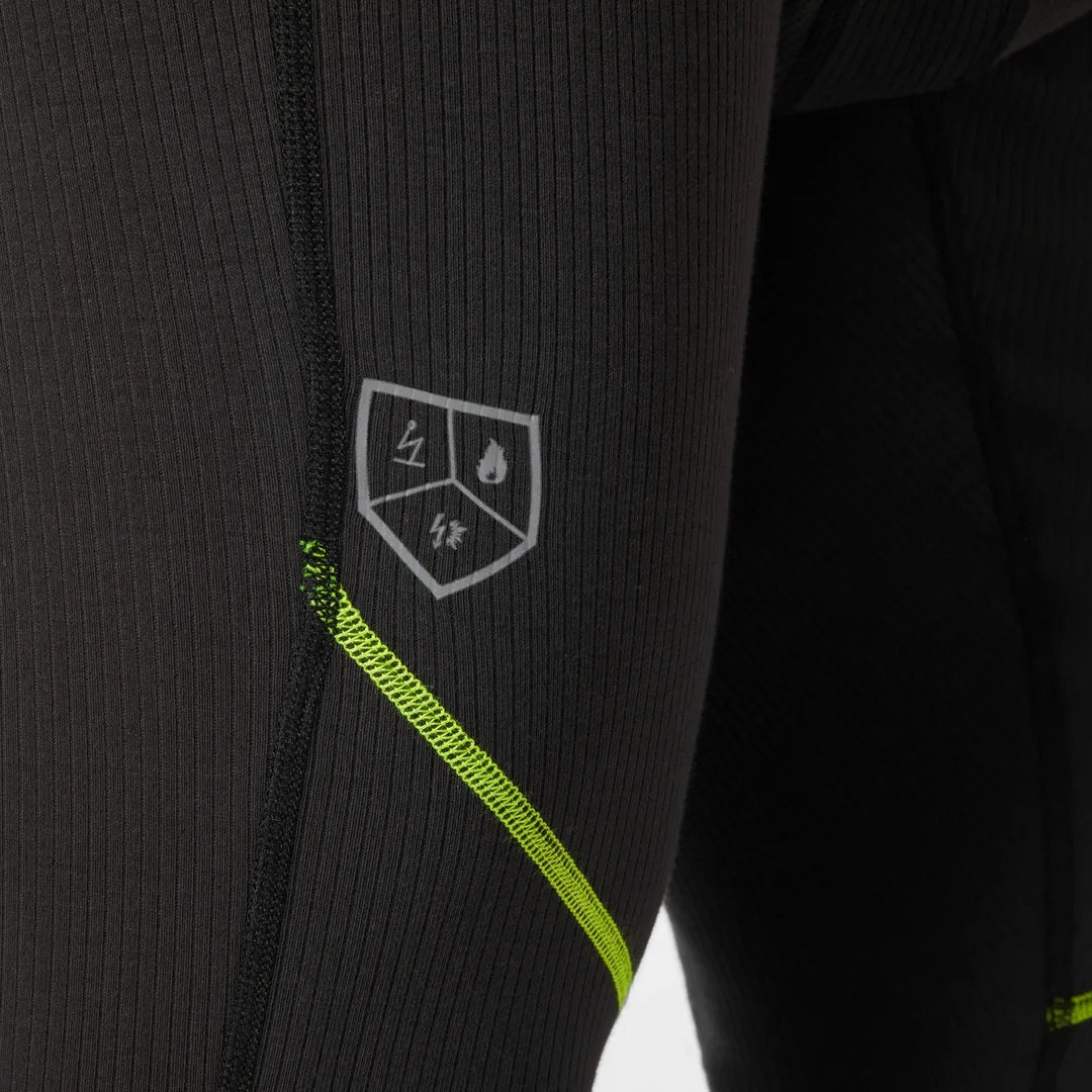 Helly Hansen Work Wear - 75449_950_feature2 - Onbody-S25-Summer 2025-Multinorm-Fyre
