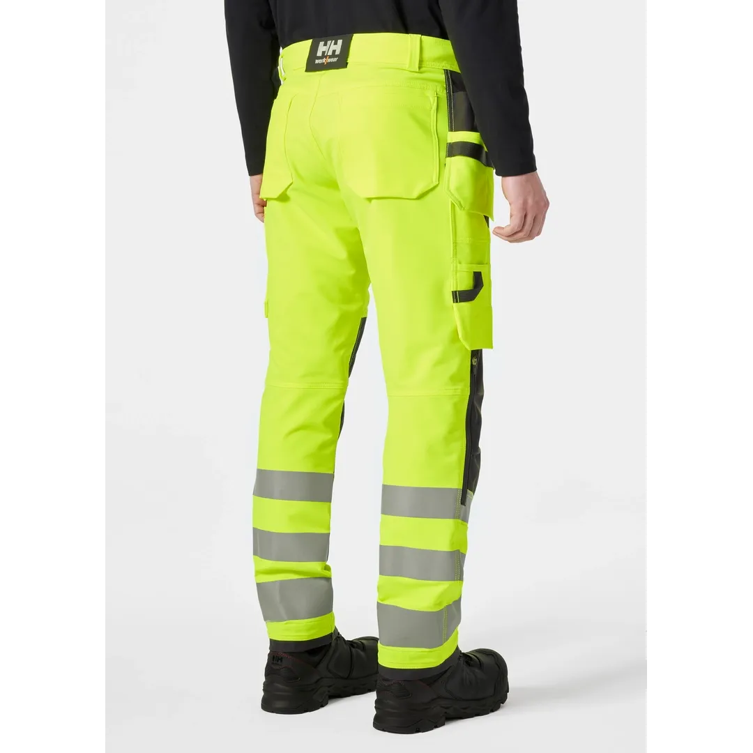 Helly Hansen Work Wear - 77428_369_onbody2 - Alna-Onbody -W23-Winter 2023-Hivis