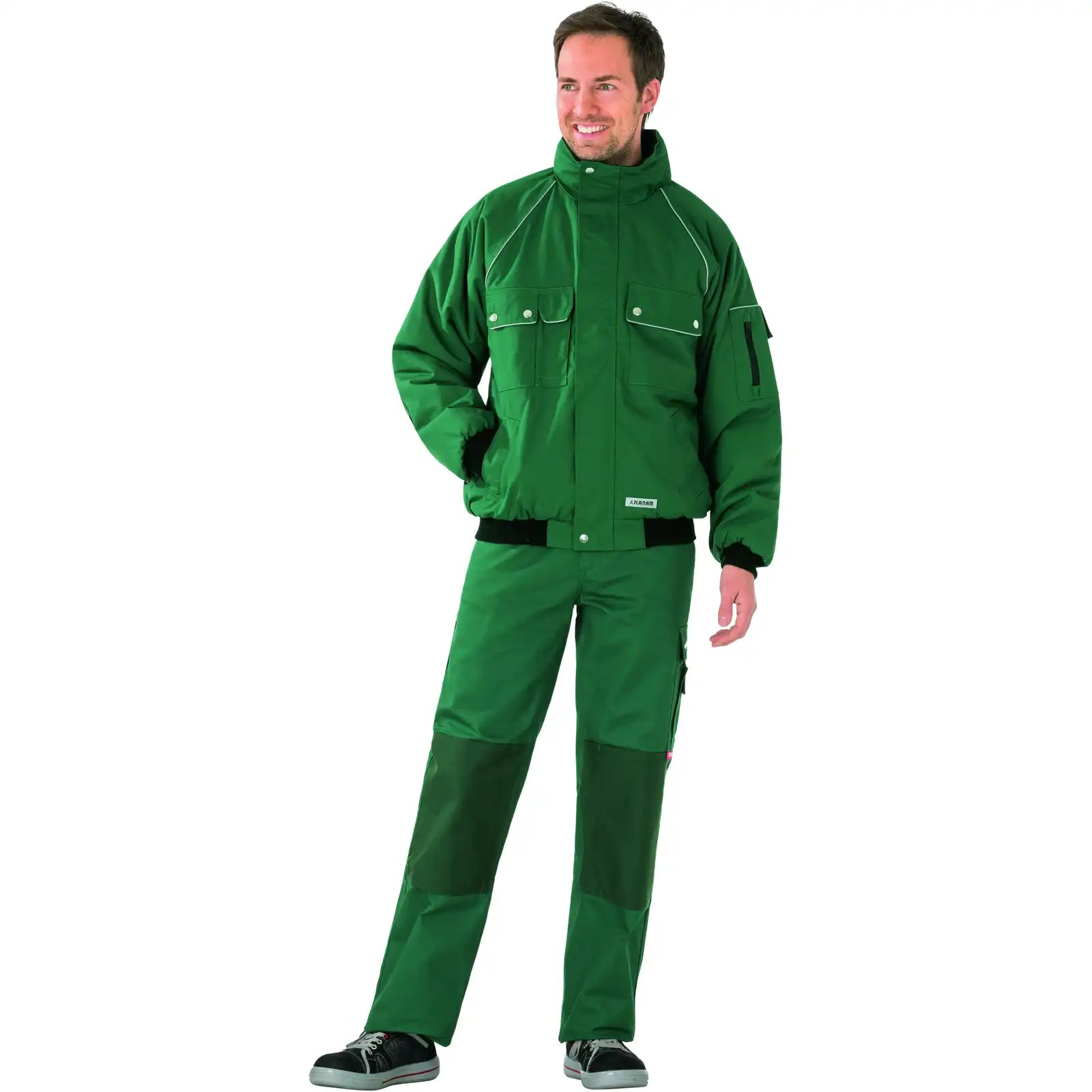 Planam Canvas 320 Winterblouson grün/grün 4XL grün/grün - Produktbild mit Model