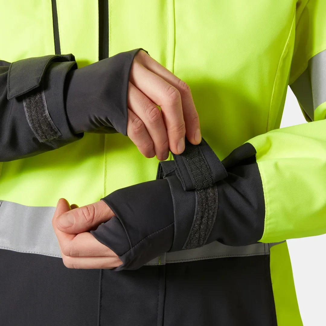 Helly Hansen Work Wear - 71294_369_feature6 - Onbody-W25-Winter 2025-FW25-Hivis-Alna