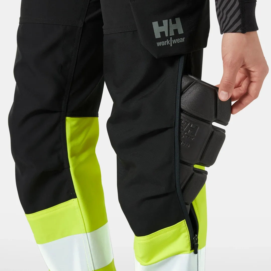 Helly Hansen Work Wear - 77329_369_feature4 - Onbody-S25-Summer 2025-Hivis-Alna