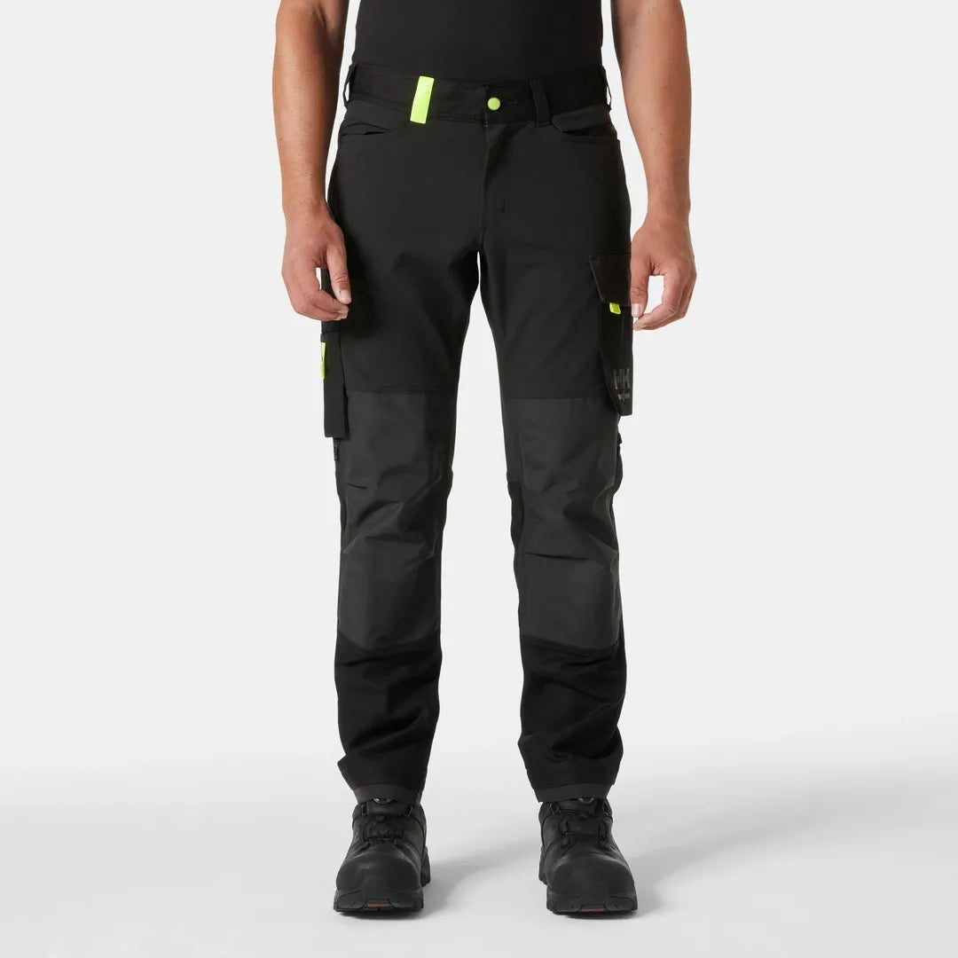 Helly Hansen Work Wear - 77395_999_onbody1 - Onbody-S25-Summer 2025-Trades-Oxford