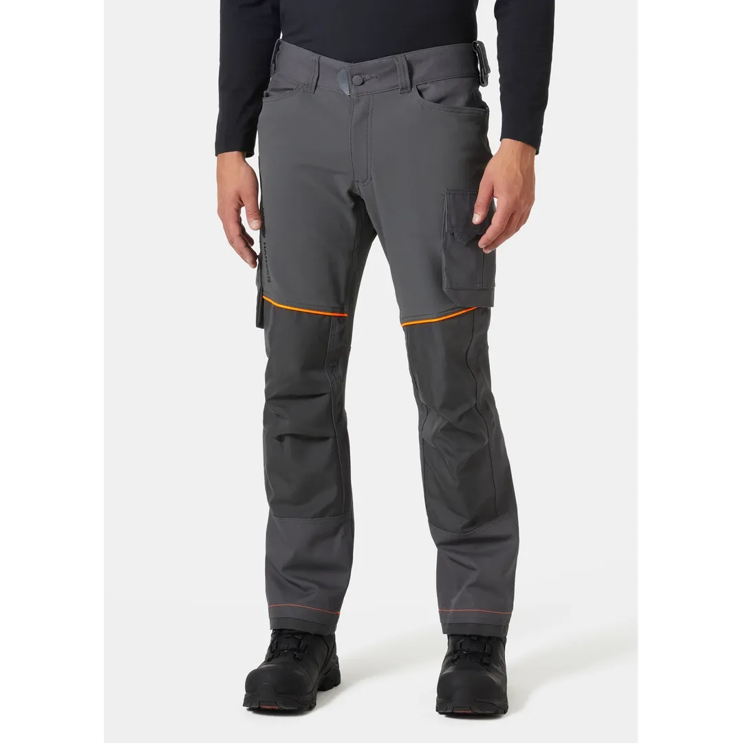 Helly Hansen Work Wear - 77446_970_onbody1 - Onbody-Trades-S24-Summer 2024-Tradesmen