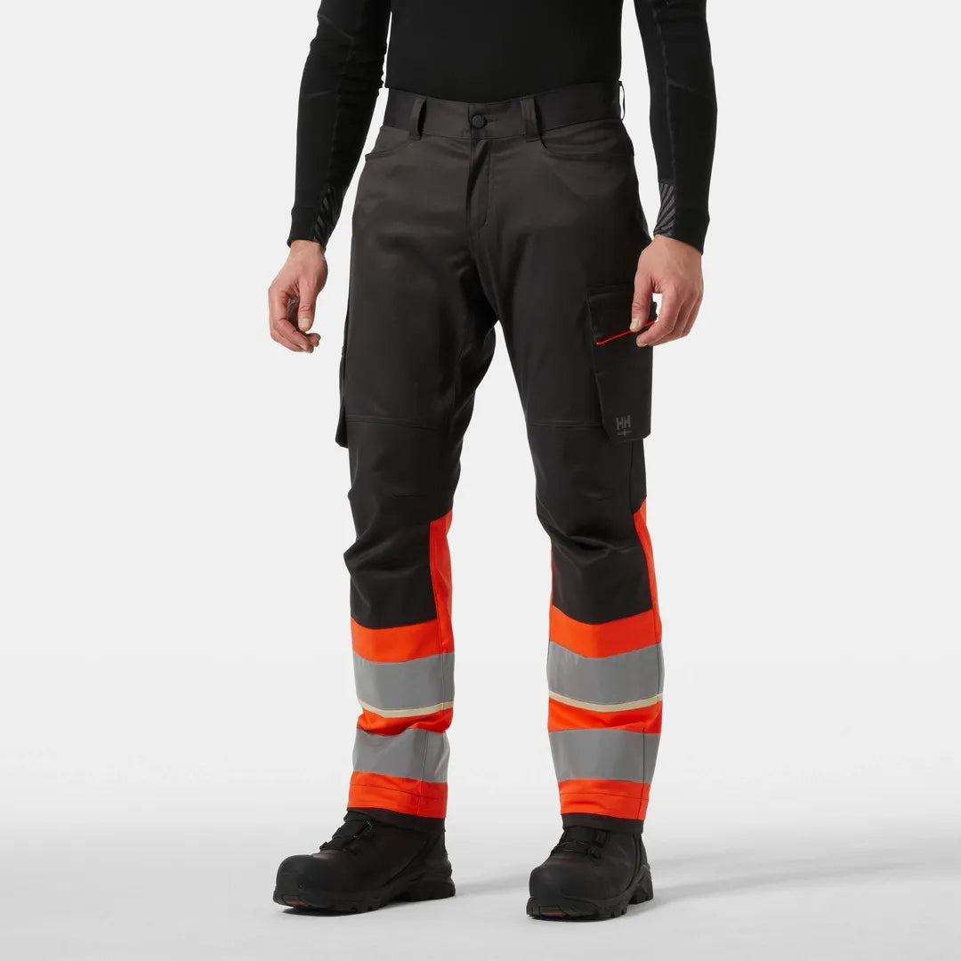 Helly Hansen Work Wear - 77513_169_onbody1 - Onbody-W25-Winter 2025-FW25-Hivis-UC-ME