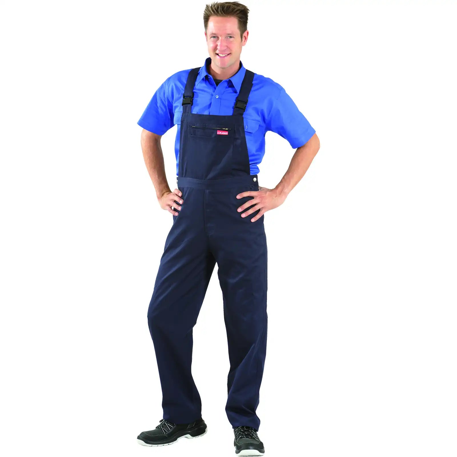 Planam MG 260 Latzhose hydronblau 102 hydronblau - Produktbild mit Model