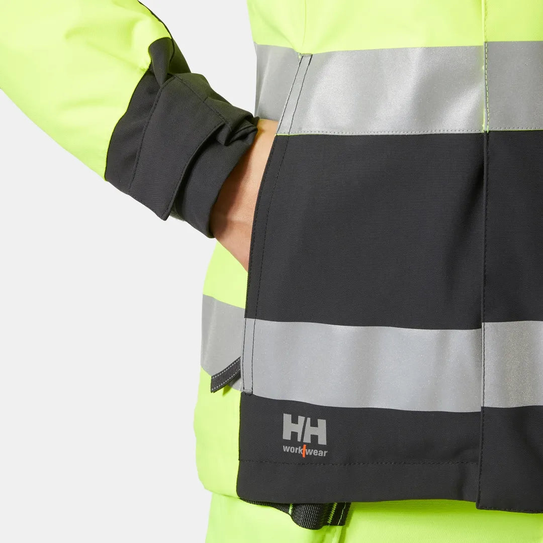 Helly Hansen Work Wear - 71398_369_feature4 - Onbody-W25-Winter 2025-FW25-Hivis-Alna
