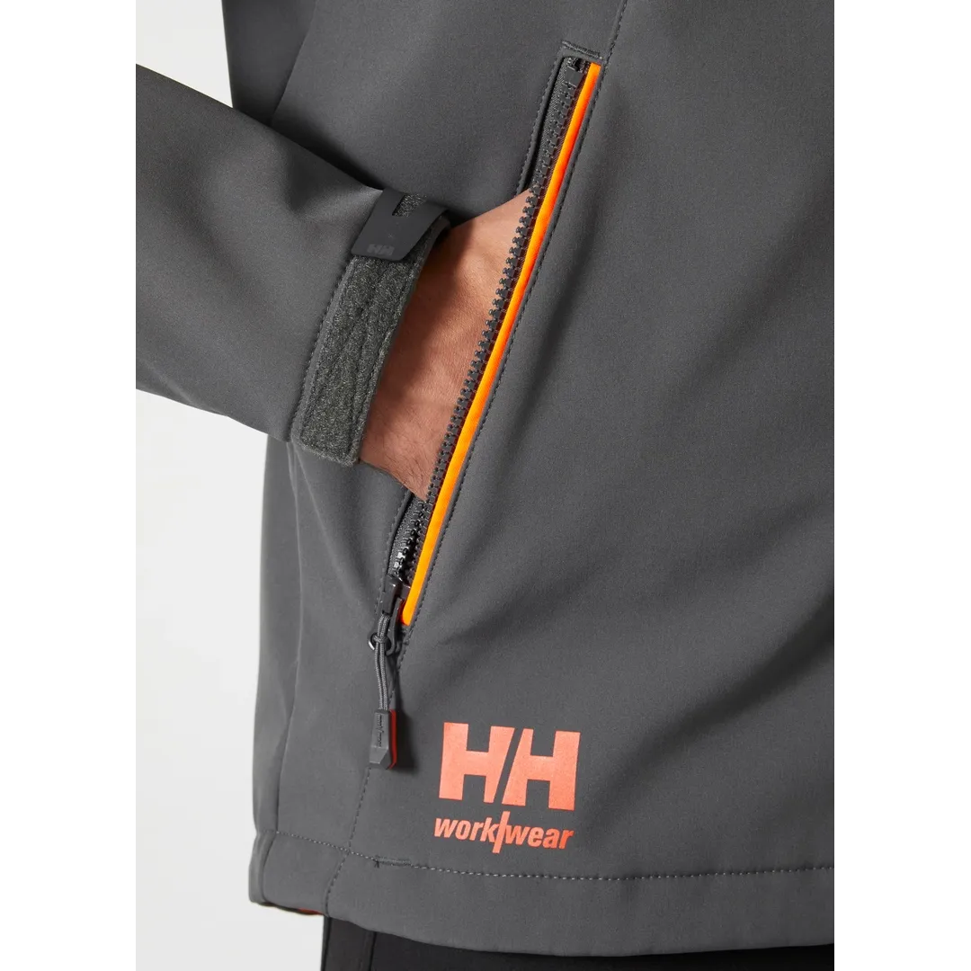 Helly Hansen Work Wear - 74140_970_feature2 - Onbody-S24-Summer 2024-Tradesmen