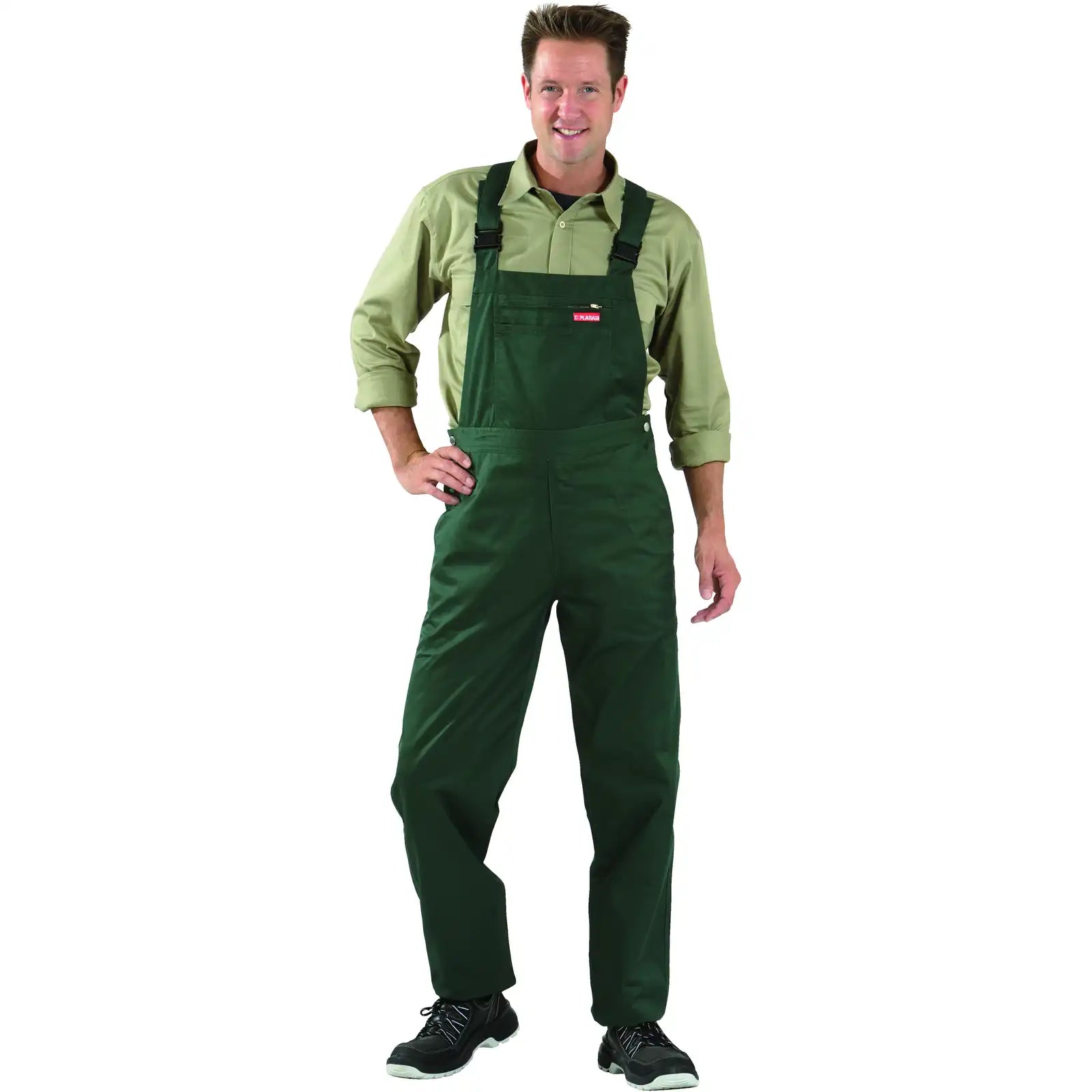 Planam MG 260 Latzhose mittelgrün 102 mittelgrün - Produktbild mit Model