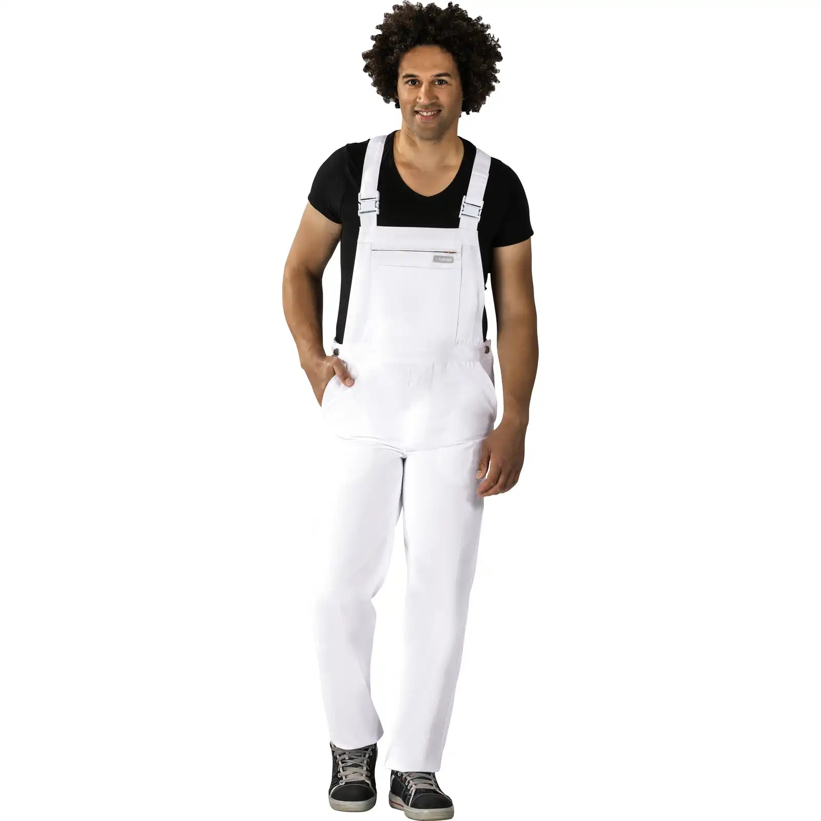 Planam MG 260 Latzhose weiß 102 reinweiß - Produktbild mit Model