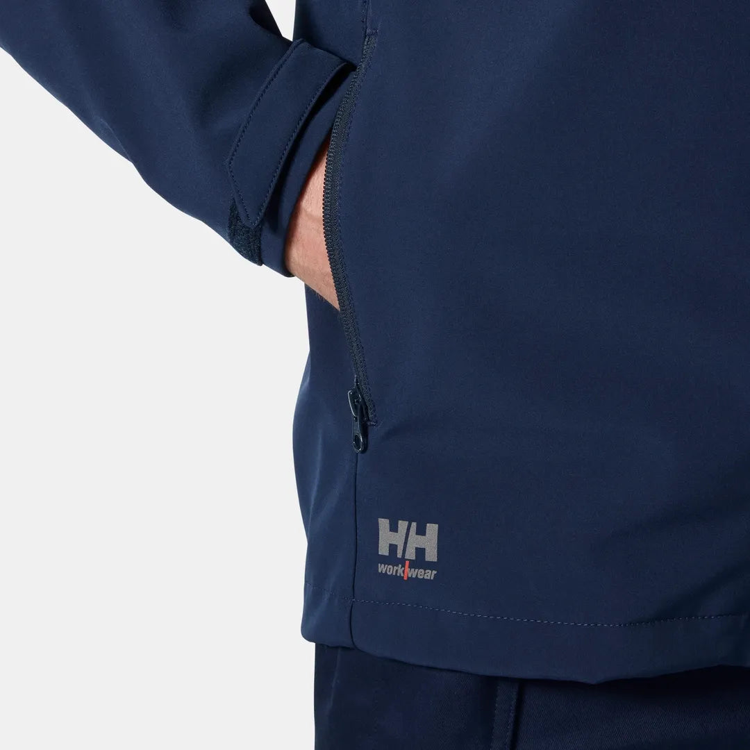 Helly Hansen Work Wear - 74085_590_feature2 - Onbody-W25-Winter 2025-FW25-Trades-Manchester