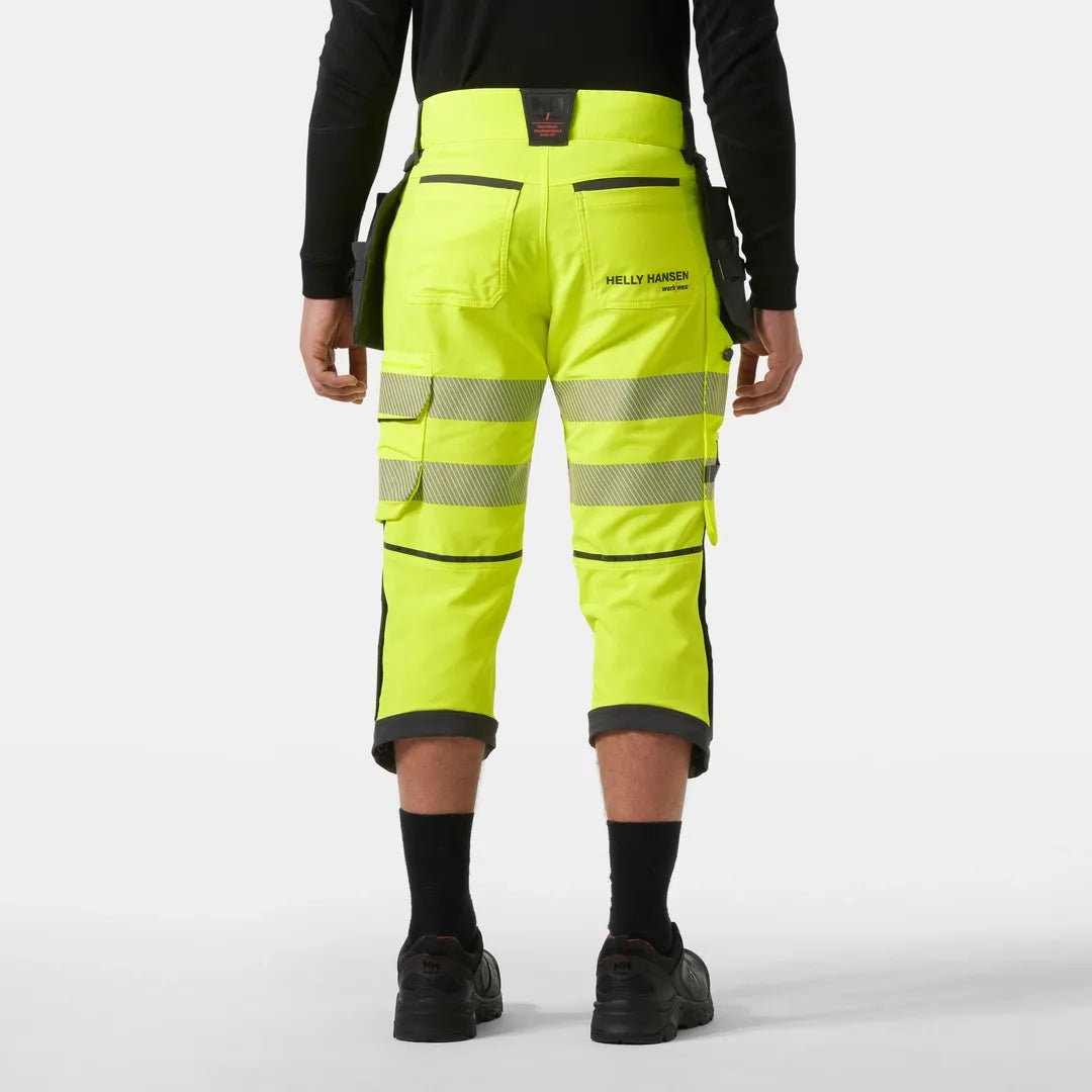 Helly Hansen Work Wear - 77502_369_onbody2 - Onbody-W25-Winter 2025-FW25-ICU-Hivis