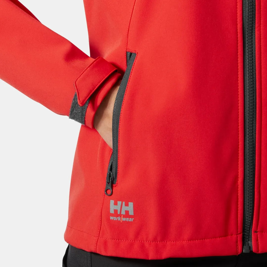 Helly Hansen Work Wear - 74241_229_feature1 - Onbody-W25-Winter 2025-FW25-Trades-Manchester