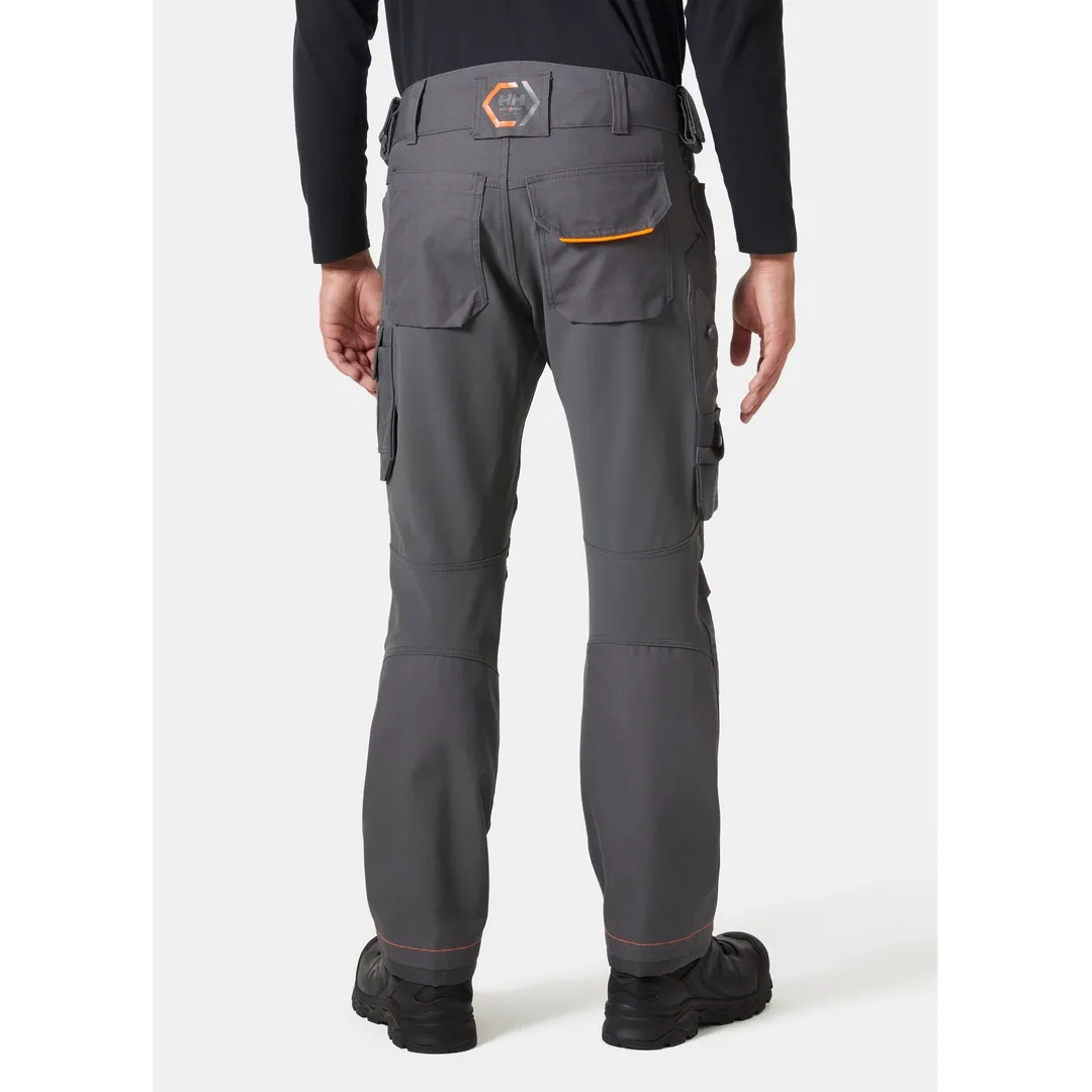 Helly Hansen Work Wear - 77446_970_onbody2 - Onbody-Trades-S24-Summer 2024-Tradesmen