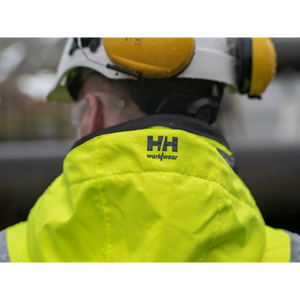 Helly Hansen Work Wear - DSC01475 - Hi Vis-Action-Winter 2020