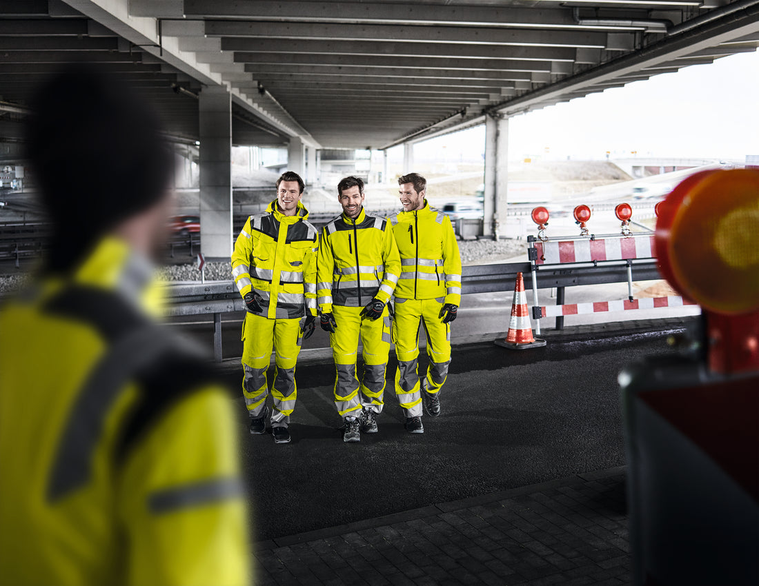 Kübler workwear on site