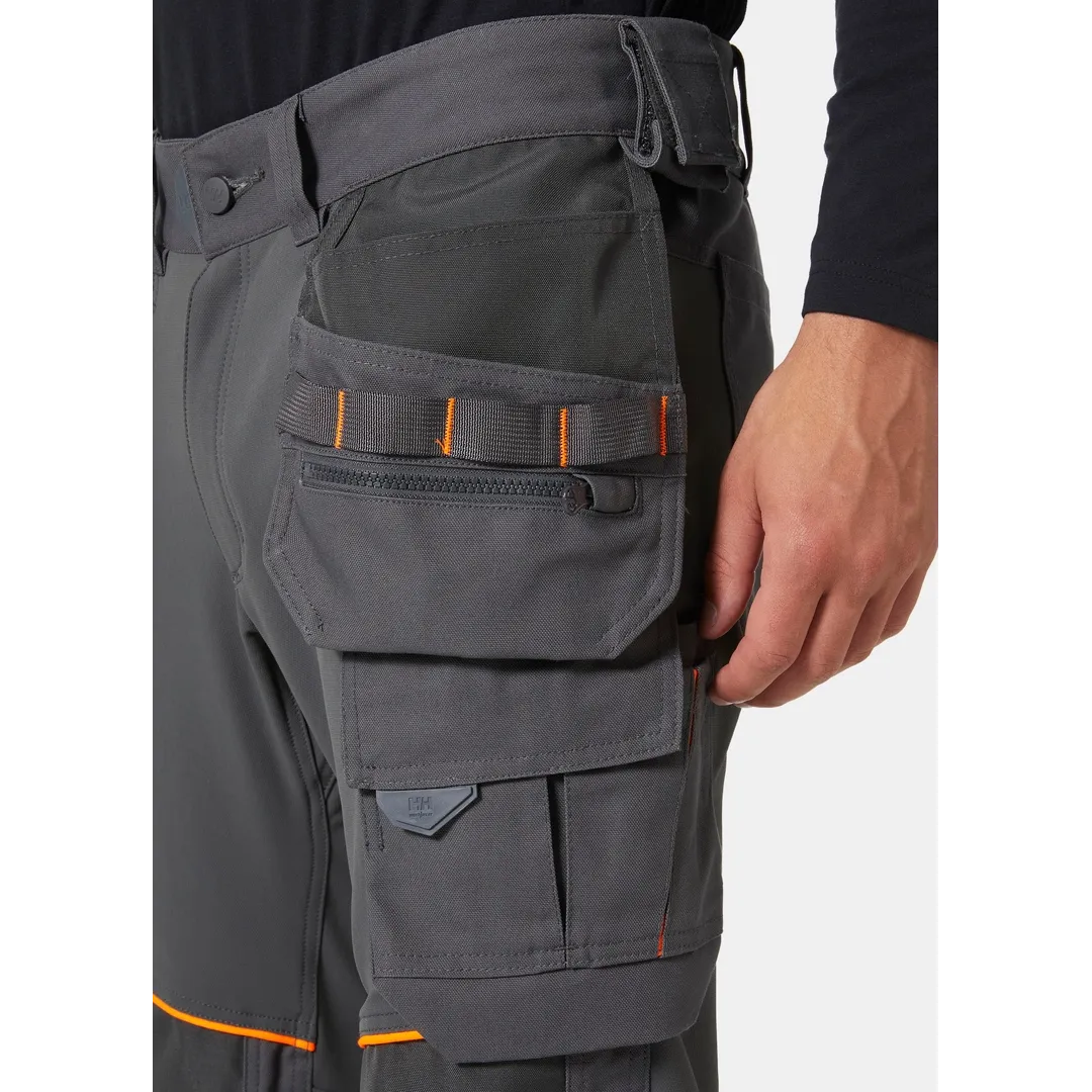 Helly Hansen Work Wear - 77441_970_feature2 - Onbody-Trades-S24-Summer 2024-Tradesmen