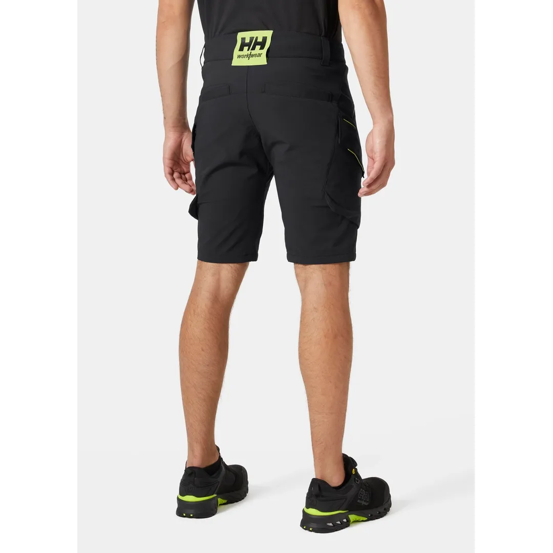 Helly Hansen Work Wear - 77566_990_onbody2 - Onbody-Tradesmen-S24-Summer 2024