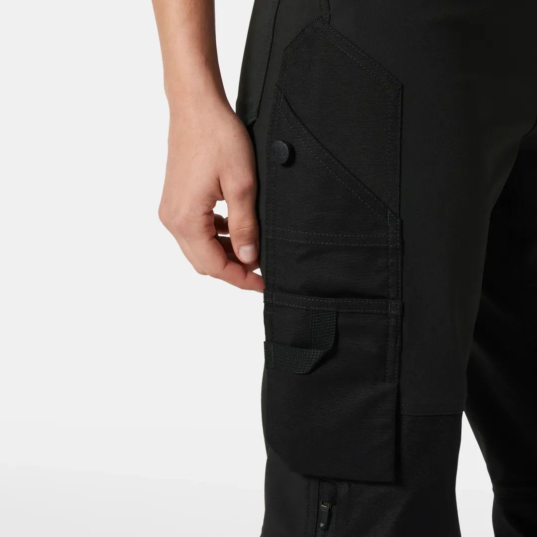 Helly Hansen Work Wear - 77597_990_feature3 - Onbody-S25-Summer 2025-Trades-Luna