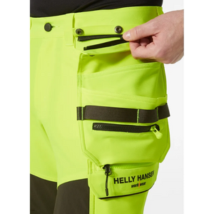 Helly Hansen Work Wear - 77499_369_feature2 - Onbody-W23-Winter 2023-FW23-ICU-Hivis-Hi-Vis