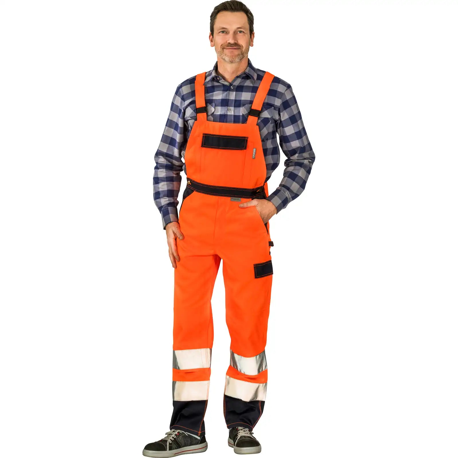 Planam Warnschutz Latzhose orange/marine 102 orange/marine - Produktbild mit Model