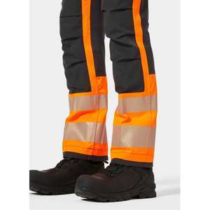 Helly Hansen Work Wear - 77471_269_feature4 - Onbody-S24-Summer 2024-Hivis