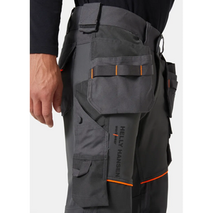 Helly Hansen Work Wear - 77441_970_feature1 - Onbody-Trades-S24-Summer 2024-Tradesmen