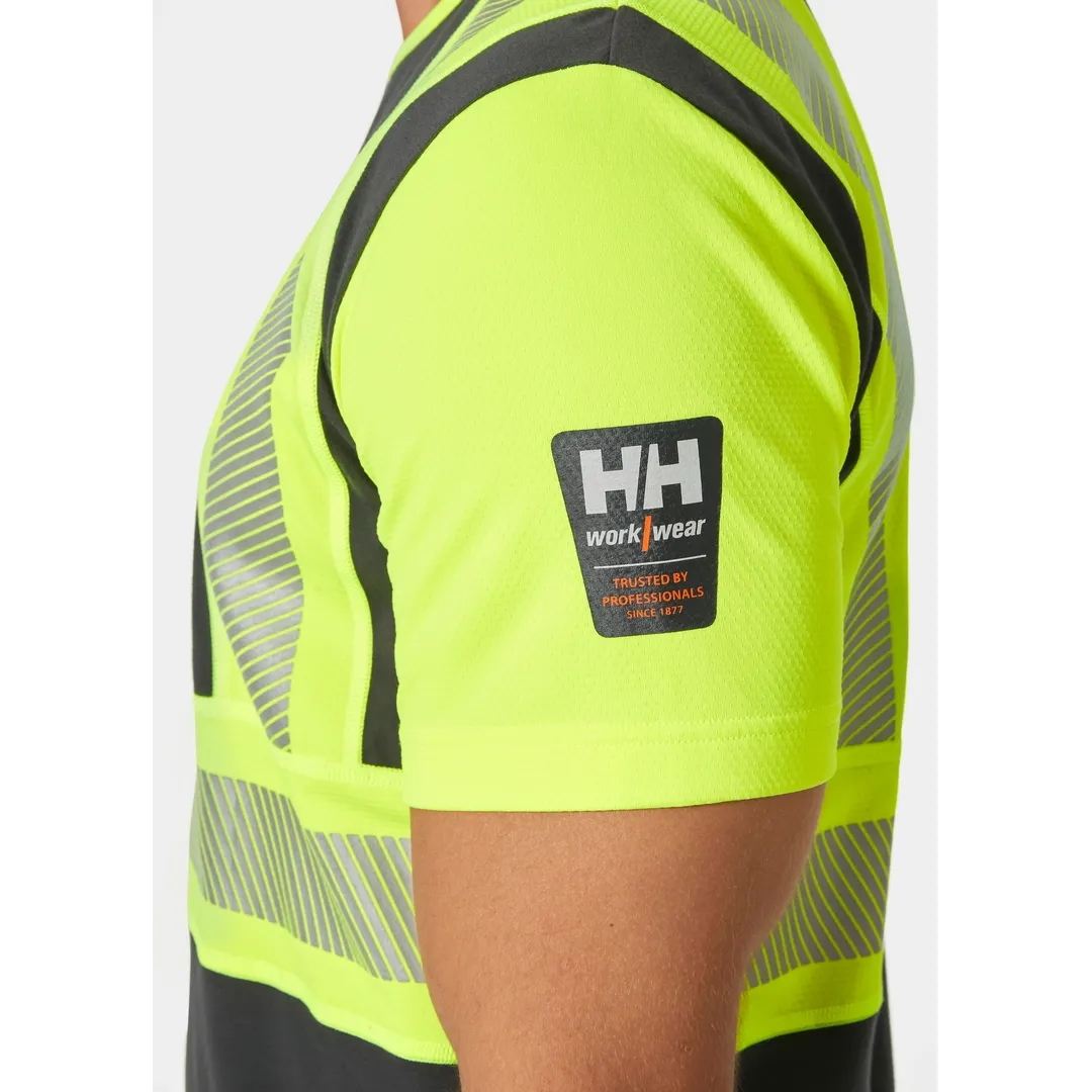 Helly Hansen Work Wear - 79271_369_feature2 - Onbody-S24-Summer 2024-Hivis