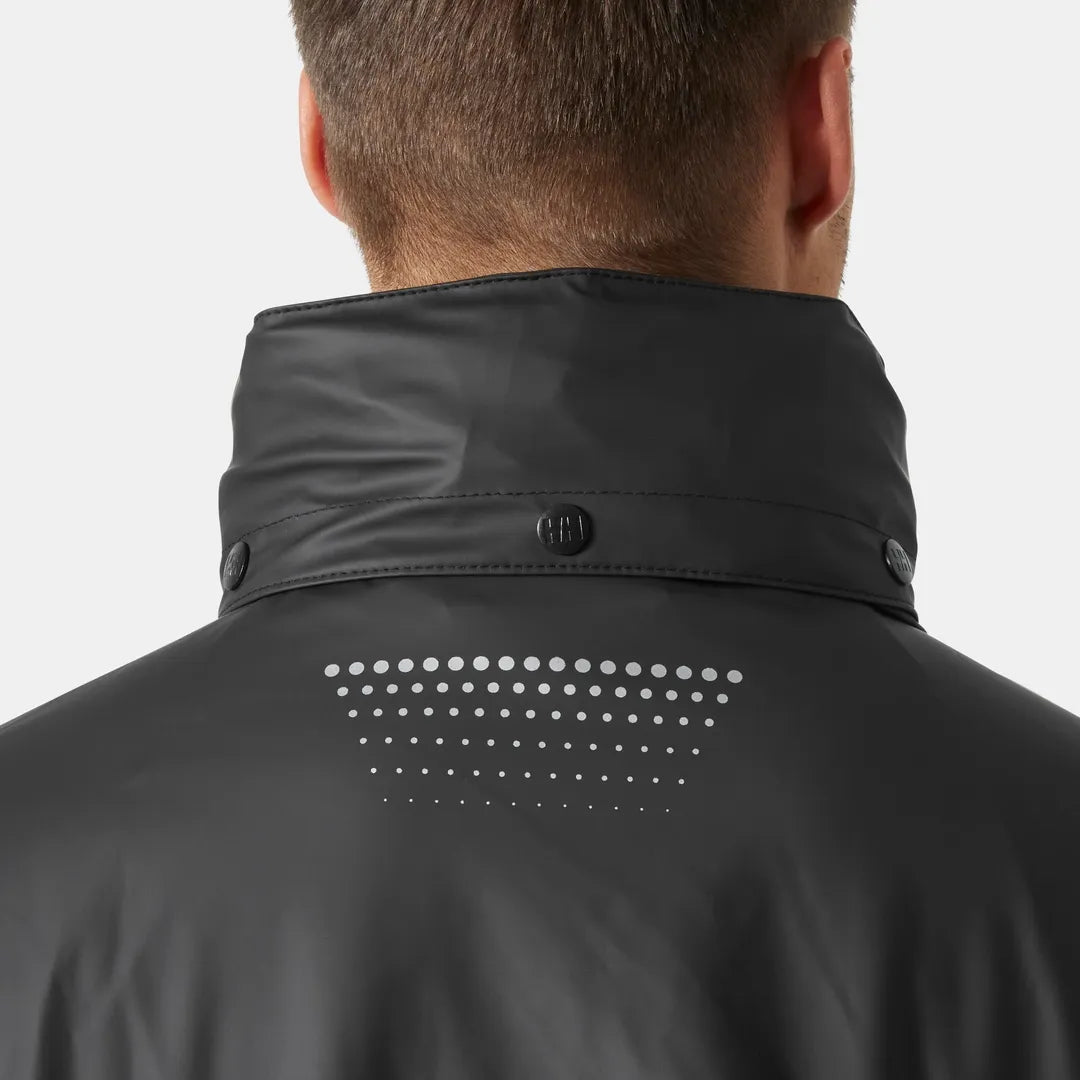 Helly Hansen Work Wear - 70186_990_feature2 - Onbody-W25-Winter 2025-FW25-Rainwear-Voss