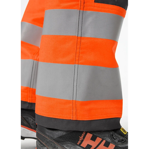Helly Hansen Work Wear - 77422_269_feature3 - Winter 2020-Feature