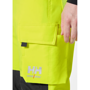 Helly Hansen Work Wear - 77430_369_feature1 - Onbody -W23-Winter 2023-Alna-Hivis