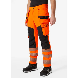 Helly Hansen Work Wear - 77499_269_onbody1 - FW23-Onbody-W23-Winter 2023-ICU-Hivis-Hi-Vis