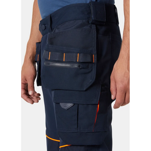 Helly Hansen Work Wear - 77441_590_feature2 - Onbody-Trades-S24-Summer 2024-Tradesmen