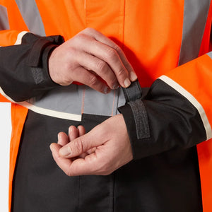 Helly Hansen Work Wear - 71185_269_feature3 - Onbody-W25-Winter 2025-FW25-Hivis-UC-ME