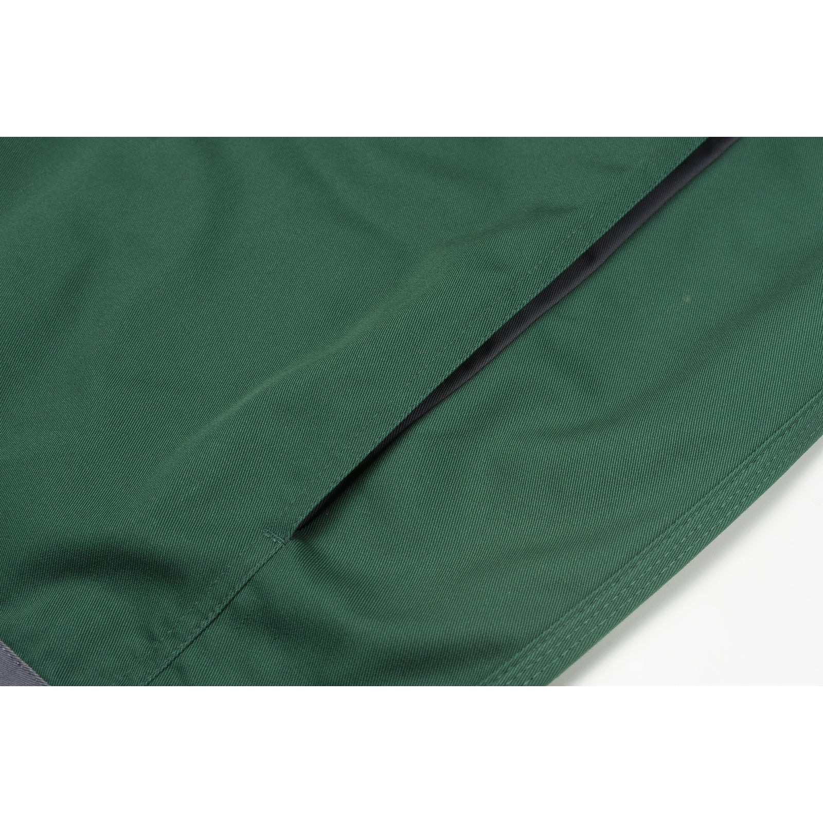 Planam Visline V2 Waisted Jacket black/orange/zinc - Greater freedom of movement thanks to the golf pleats in the back