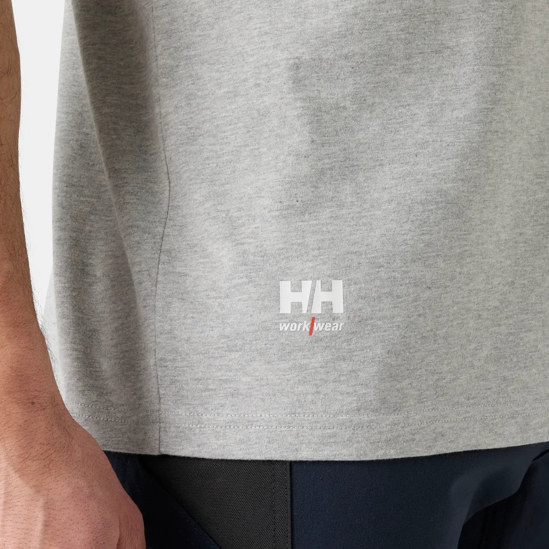 Helly Hansen Work Wear - 79397_930_feature1 - Onbody-W26-Winter 2026-FW26-Fundementals -Classic 2.0