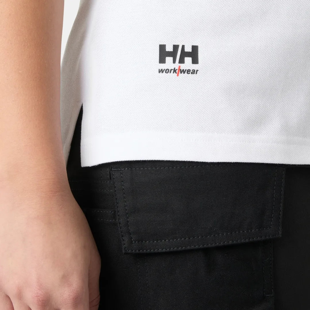 Helly Hansen Work Wear - 79391_900_feature1 - Fundementals -Classic 2.0-Onbody-W26-Winter 2026-FW26