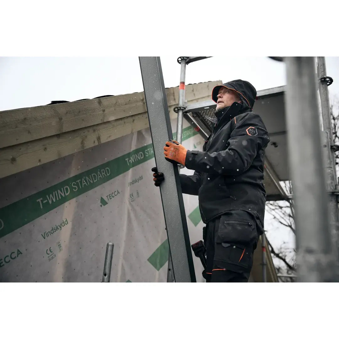 Helly Hansen Work Wear - HH Workwear FW25_6688 - Action-W25-Winter 2025-FW25-Trades 