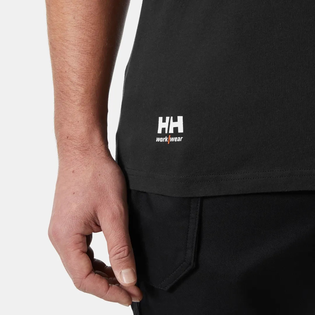 Helly Hansen Work Wear - 79397_990_feature1 - Onbody-W25-Winter 2025-FW25-Fundementals