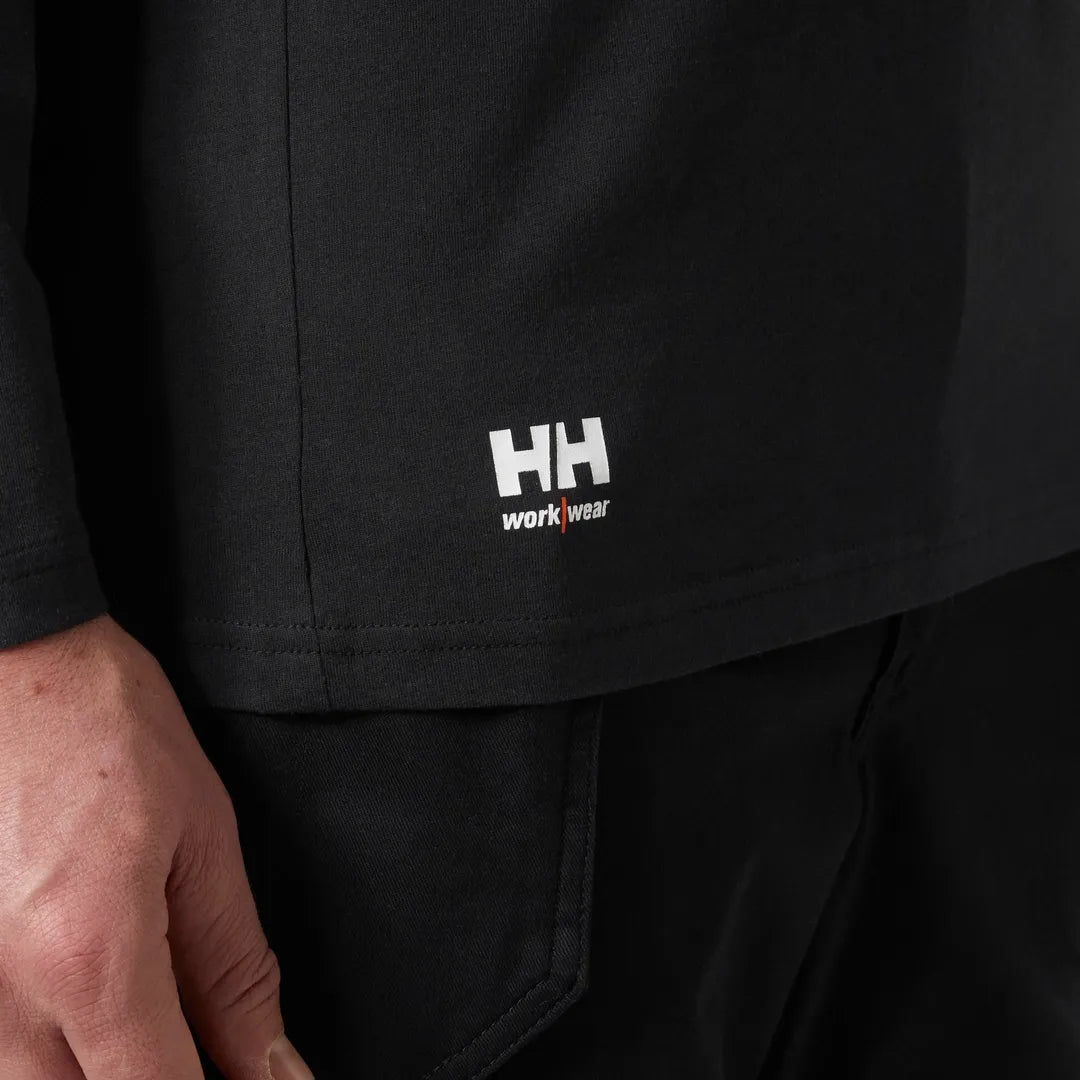 Helly Hansen Work Wear - 79399_990_feature1 - Onbody-W25-Winter 2025-FW25-Fundementals
