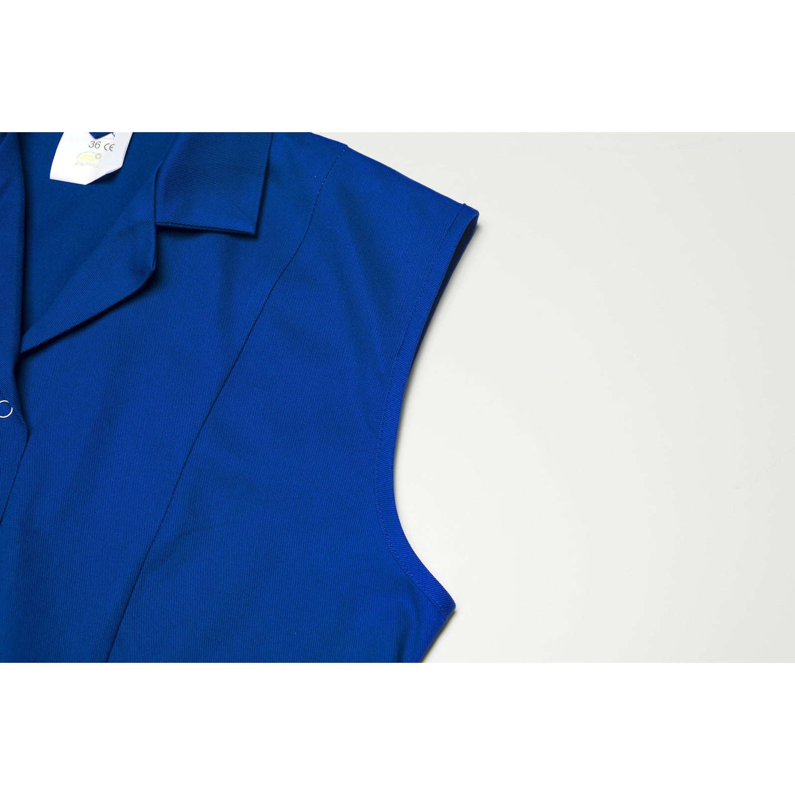 Planam Ladies Coat sleeveless royal blue - ... sleeveless or with long sleeves (see right)